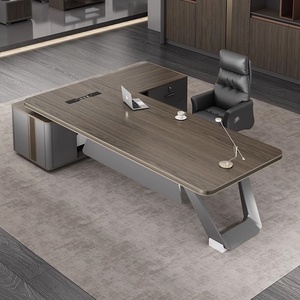 Escritorio Ejecutivo Moderno y Sencillo con Estructura <span class=keywords><strong>de</strong></span> Hierro y Tablero Artificial, Combinación <span class=keywords><strong>de</strong></span> Silla y Escritorio para Gerente o Supervisor - Product Image 1