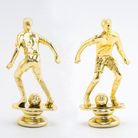 Pièces de trophées de joueur de football ABS plaqué or de haute qualité avec personnalisation GZ58