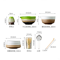 Ensemble Matcha de style japonais réutilisable et écologique avec finition argentée, fouet à thé, bol en céramique, support et mélangeur domestique