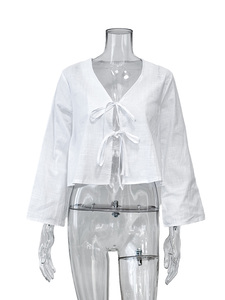 En promotion : Blouse femme en coton Y2K à nouer devant, manches évasées, col en V, style Coquette, décontractée, avec nœud à lacets, pour sorties - Product Image 3