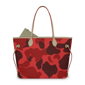 Bolso de Hombro de Moda con Bolsillo para Mujer, Bolso Tote con Estampado de Camuflaje Personalizado, Bolso de Mano de Gran Capacidad, Impresión Bajo Demanda - Product Image 2