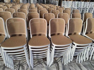 Chaises en plastique de conception moderne en vente chaude, pour la maison, le bureau, l'extérieur/l'intérieur, durables, empilables, en rotin PP, avec dossier - Product Image 4
