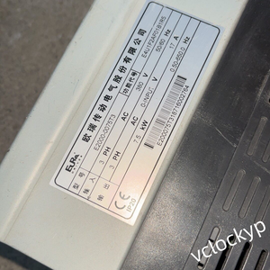 1PC EURA Inverter E2000-0075T3 7.5KW 380V d'occasion - Product Image 2