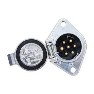 <span class=keywords><strong>7</strong></span>-weg Stekker <span class=keywords><strong>7</strong></span>-weg Stekker Universeel 24V Aanhangwagenstekker <span class=keywords><strong>7</strong></span>-polige Bedrading Connector Adapteraansluiting - Product Image 4