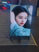 Écran LED d'affichage publicitaire extérieur P2.5 KT Rack, contrôle sans fil par application, contrôle synchrone et asynchrone