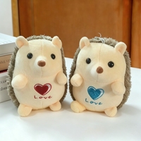 Lot de 7 pouces de peluches en gros, personnages de dessins animés variés, styles assortis, pour les prix de machines à griffes, collection de jouets populaires et tendance