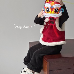 Tongxingyuan Red Chinese Style Fleece-lined Vest For Toddlers New Year Cheongsam With Fur Trim - Product Image 3