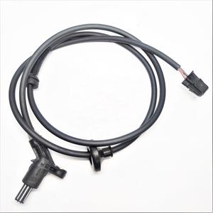 Sensor <span class=keywords><strong>de</strong></span> velocidad <span class=keywords><strong>de</strong></span> rueda <span class=keywords><strong>de</strong></span> coche, accesorio Universal <span class=keywords><strong>de</strong></span> ABS para VW Golf Jetta VENTO, 1H0927807D 1J0927807D - Product Image 1