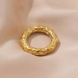 Design De mode Vintage Anillos De Acero Inoxidable En Acier Inoxydable Main Bijoux Doigts Géométrique Irrégulier Torsion Marteau Anneau - Product Image 3