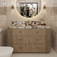 Vasque de salle de bain Tostone en marbre Calacatta Viola naturel, style Art déco moderne, avec design géométrique pour salle de bain de villa haut de gamme