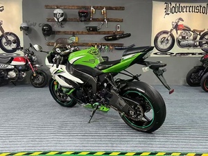 Motocicleta Deportiva Kawasaki Ninja ZX-6R 636CC Usada, Motor de Cuatro Cilindros en Línea, Refrigeración Líquida, KIBS/ABS/KTRC, Control de Tracción, Carenado Completo - Product Image 4