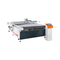 Machine de découpe automatique à chargement automatique Rongchi, tissu en jean, flocage flexible, moteur servo CNC, logiciel Ruida, zone de travail 1600x2500mm