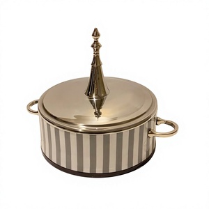 Plato para servir comida de diseño admirable en acero inoxidable, forma redonda, para uso doméstico y hotelero. - Product Image 1