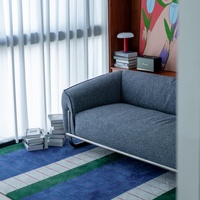 Vente directe d'usine, canapé en tissu bleu denim minimaliste en métal de style Bauhaus, design artistique, pour salon, personnalisable