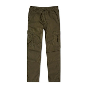 Pantalones cargo de poliéster reciclado para hombre que combinan tela ecológica con construcción duradera y un ajuste moderno. - Product Image 1