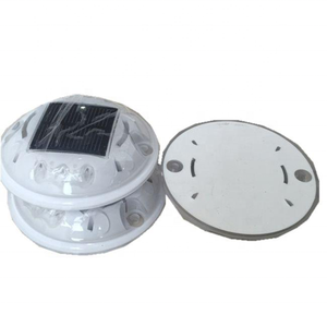 Energía solar LED <span class=keywords><strong>de</strong></span> alta calidad, gran oferta, <span class=keywords><strong>Ojo</strong></span> <span class=keywords><strong>de</strong></span> <span class=keywords><strong>Gato</strong></span>, tuerca <span class=keywords><strong>de</strong></span> carretera <span class=keywords><strong>para</strong></span> carretera - Product Image 1