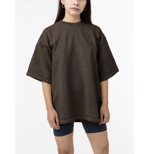 Venta caliente de las mujeres Casual Slim Fit cómoda Camiseta corta Sexy transpirable suave cuello redondo con decoración de logotipo Exportar a BD - Product Image 4