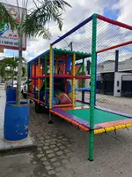 Aire de jeux mobile commerciale à haut rendement sur roues pour enfants, remorques de jeux mobiles, équipement souple pour fêtes en plein air