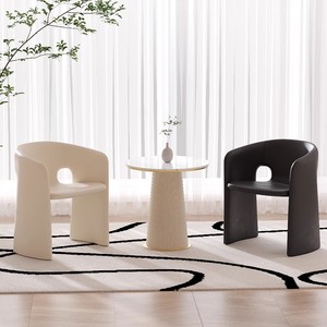 Ensemble de chaises et de tables modernes et solides Meubles créatifs rouges en filet pour la maison, le salon et la réception. - Product Image 6