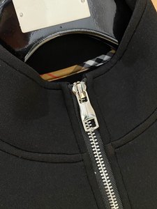 Suéter de Lujo para Hombre, Estilo Otoño 2026, Informal, Transpirable, Clásico, Diseño a Cuadros, Deportivo, Burberry, con Cierre de 1/4 - Product Image 3