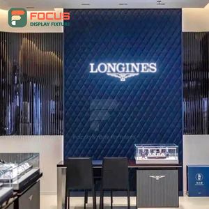 Vitrine à bijoux de haute qualité en verre avec éclairage LED verrouillable, étagères en verre à plusieurs niveaux, cadre en métal sur base en bois de luxe - Product Image 3