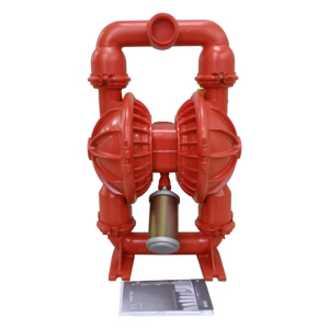 Pompe à fût pneumatique à double diaphragme Wilden T8 AODD avec diaphragme en Santoprene - Product Image 1