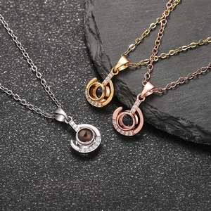 Collar de Moda con Colgante de Sol <span class=keywords><strong>y</strong></span> Luna de Cobre con Proyección de Foto Personalizada de Zirconia, Te Amo, para Mujer - Product Image 4