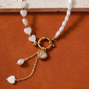 Collana con Ciondolo Asimmetrico a Cuore ABAS con Perle e Occhio di Tigre, Placcata in Oro 18K, Girocollo in Acciaio Inossidabile con Nappa per Donne - Product Image 3