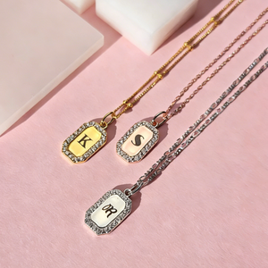 Collier pendentif octogonal étanche avec lettres personnalisées pavées de cristaux, <span class=keywords><strong>bordure</strong></span> en zircon étincelant, bijoux à porter au quotidien - Product Image 2