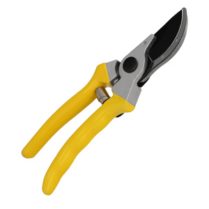 Forbici da potatura giapponesi Akagi T-4S 220 mm. - Product Image 1