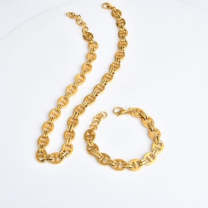 Parures de bijoux tendance en acier inoxydable avec chaînes grain de café et motif nez de cochon, collier et bracelet - Product Image 3