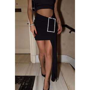 Falda de Cuero Negra Vintage para Oficina, con Detalle de Hebilla, Talla XS, Cuero Genuino, Tejido de Punto de Algodón y Spandex, Logotipo Impreso, Cintura Ajustada - Product Image 3