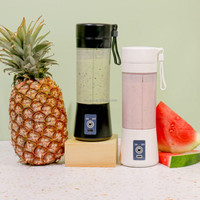 Blender portable rechargeable par USB de qualité alimentaire 380 ml, tasse à jus, pour smoothies, pour une utilisation en voiture et à la maison - Mini blender noir