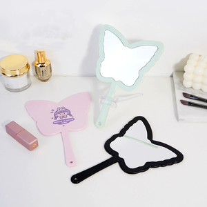 A forma di farfalla portatile HD specchio per il trucco personalizzato per ragazze stile Desktop con finitura luce palmare <span class=keywords><strong>in</strong></span> viaggio protettivo - Product Image 2