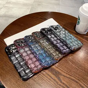 Casing ponsel mewah 3D, casing ponsel tahan guncangan TPU berlian gradien Glitter untuk Iphone 14 pro max kubus anyaman 3D