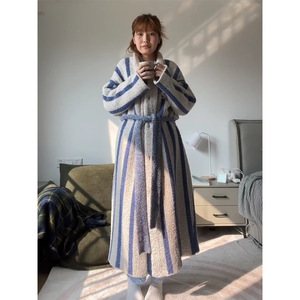 [Disponibile] Camicia da Notte Termica <span class=keywords><strong>in</strong></span> <span class=keywords><strong>Pile</strong></span> Corallo, Nuovo Accappatoio Invernale da Donna, <span class=keywords><strong>Pigiama</strong></span> Lussuoso e Caldo con Fodera, <span class=keywords><strong>Taglie</strong></span> Plus - Product Image 2