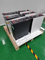 Système d'énergie solaire hybride triphasé haute puissance ORYTA, armoire de batterie lithium haute tension extensible à montage sur rack