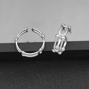 Anillo en Forma de U de Acero Inoxidable de Diseño Exclusivo, Estilo Simple, Anillos Geométricos para Mujer, Joyería de Moda al por Mayor - Product Image 2