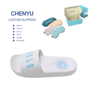 Venta al por mayor de sandalias personalizadas con logotipo de los hombres bajos MOQ Beach Slide zapatilla personalizada sandalias diapositivas - Product Image 1