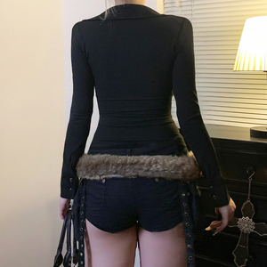 Chemise en tricot à col carré à imprimé léopard tendance et audacieuse avec dos ouvert et détails de nœuds - Blouse vintage sexy à patchwork - Product Image 4