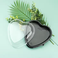 Groothandel Wegwerp Gouden Plastic Fruitdoos Hartvormige Huisdierencontainer Voor Aardbeien Dessert Chocoladetaart Voedselopslag
