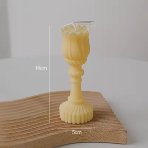 Velas Aromáticas Hechas a Mano en Diferentes Formas, Regalo Único para Decoración del Hogar, Vela con Forma de Tulipán y Loto - Product Image 2