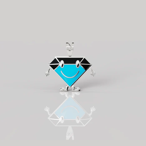 Pendentif fantaisie en diamant The Noble Ice Man, bijou de luxe avec chaîne, pièce de conversation élégante et ludique, édition limitée - Product Image 5