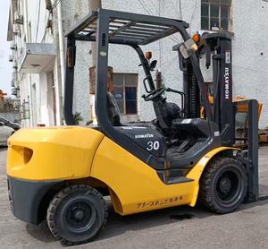 Chariot élévateur KOMATSU/HELI/TCM de 3 tonnes japonais d'origine Chariot élévateur diesel d'occasion FD30-17 avec chariot élévateur d'origine - Product Image 4