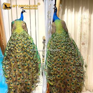 Figurine en résine et fibre de verre, paon taille din-life, modèle d'animal peint, 9 pouces - Product Image 3