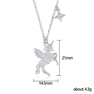 Collana con Ciondolo Unicorno Colorato per Donne, Catena Elegante in Stile Fantasy, Regalo - Product Image 5