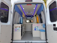 Nuevo vehículo 1veco 4x2 DR, camión hospitalario con sala de rayos X móvil para exámenes físicos y toma de muestras de sangre.