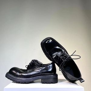 Chaussures en cuir formelles pour hommes de style britannique, chaussures derby à bout rond, chaussures de marié artisanales, chaussures pour hommes à deux attaches - Product Image 2