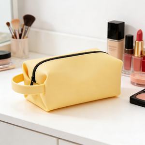 Bolsa de Aseo de Viaje Impermeable de Alta Gama para Hombre y Mujer, Bolsas de Cosméticos de Moda con Logotipo Personalizado - Product Image 2