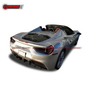 Cubierta Trasera de Fibra de Carbono Seca, Estilo Cap, Transparente, para el Motor del Ferrari 488 Spider - Product Image 3